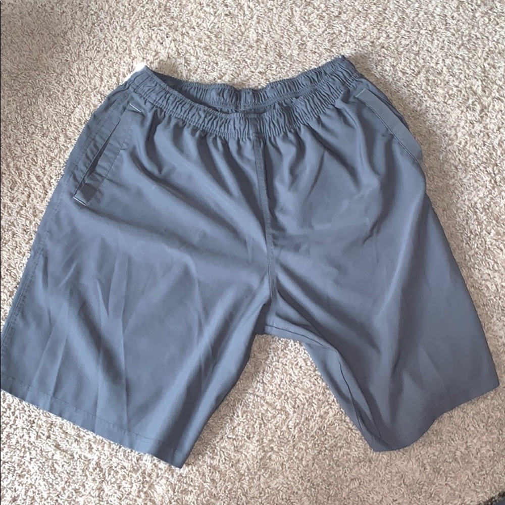 USED GREY SHORTS